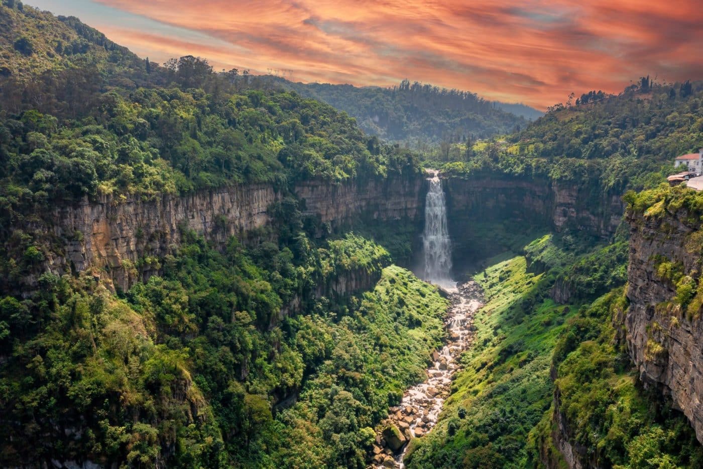 Los mejores parques y reservas naturales para conocer en Colombia