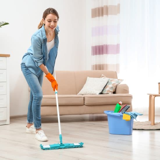 limpiar-suelo-laminado