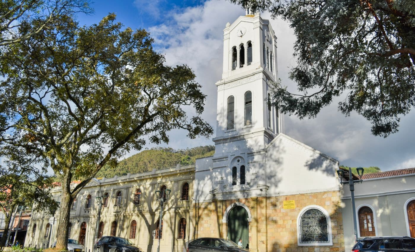 Iglesia Santa Bárbara, Usaquén