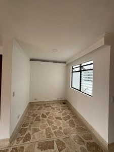 Apartamento en arriendo duplex en Laureles (5)