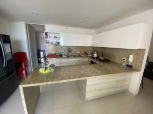 Apartamento en arriendo en Altos del Limón 11