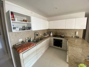 Apartamento en arriendo en Altos del Limón 12