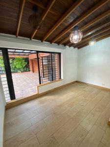 Apartamento en arriendo en barrio La Castellana (12)