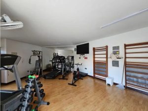 Apartamento en arriendo en el barrio Santa Teresita 11