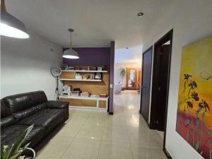 Apartamento en arriendo en el barrio Santa Teresita 7