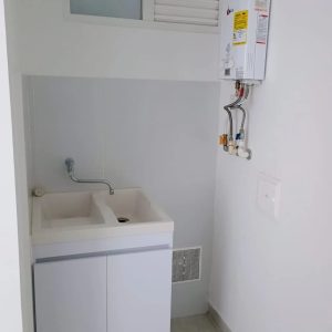 Apartamento en arriendo en el edificio Ática 1