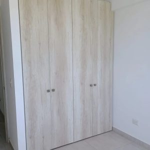 Apartamento en arriendo en el edificio Ática 3