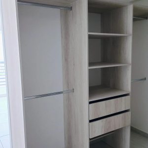 Apartamento en arriendo en el edificio Ática 6