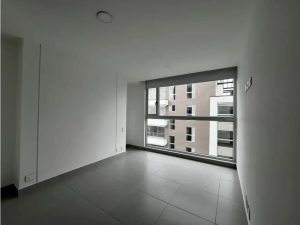 Lindo apartamento en arriendo en los Rosales 3