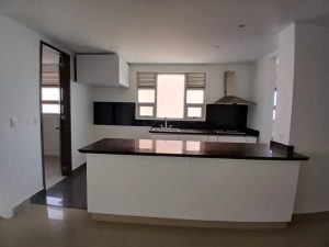 apartamento en arriendo en Altos de Riomar 11