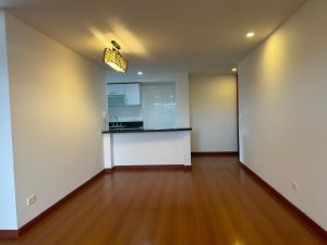 apartamento en arriendo en Cedritos piso 10 (1)