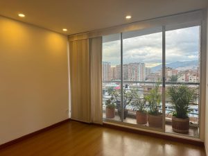 apartamento en arriendo en Cedritos piso 10 (5)