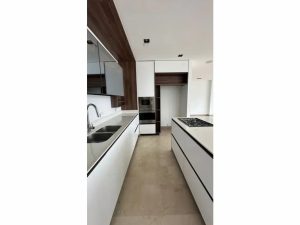 apartamento en arriendo para estrenar en Menga 3