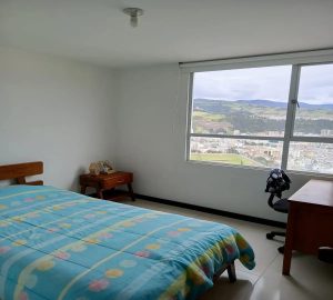 Apartamento amoblado en arriendo en Altos de la Colina 7