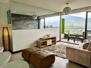 Apartamento amoblado en arriendo en La Campiña 1