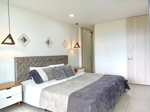 Apartamento amoblado en arriendo en La Campiña 12