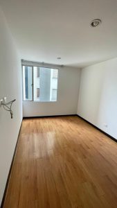 Apartamento en arriendo en CR Aurora Reservado8