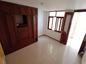 Apartamento en arriendo en Lomas de Granada 1