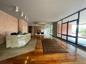 Apartamento en arriendo en Rosales 2