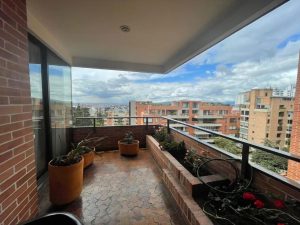 Apartamento en arriendo en Rosales 5