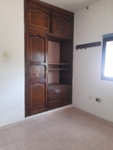 Casa comercial en arriendo en Alfonso López12