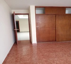 Casa de dos niveles en arriendo en San Ignacio13