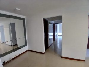 apartamento en arriendo en barrio Pinares 10