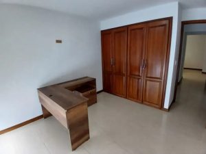 apartamento en arriendo en barrio Pinares 6