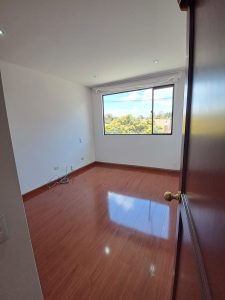 ARRIENDO APARTAMENTO LISBOA