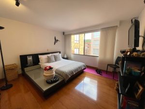 Apartamento duplex en arriendo en la Calleja 10