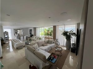 Arriendo de apartamento duplex en Pance 5