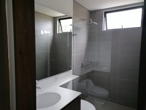 Arriendo de apartamento en Pinares 5