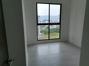 Arriendo de apartamento en Pinares 9