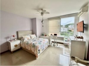 Se arrienda apartamento en Santa Rita Cali 12