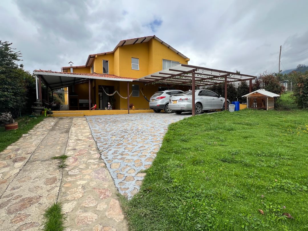 se_vende_se_arrienda_casa_en_t_1714755067-5511_962.jpeg