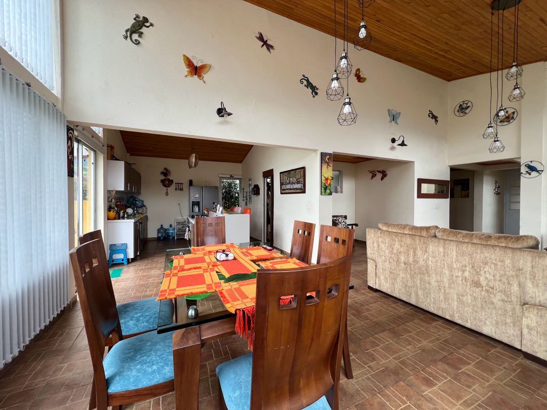 se_vende_se_arrienda_casa_en_t_1714755075-2723_8280.jpeg