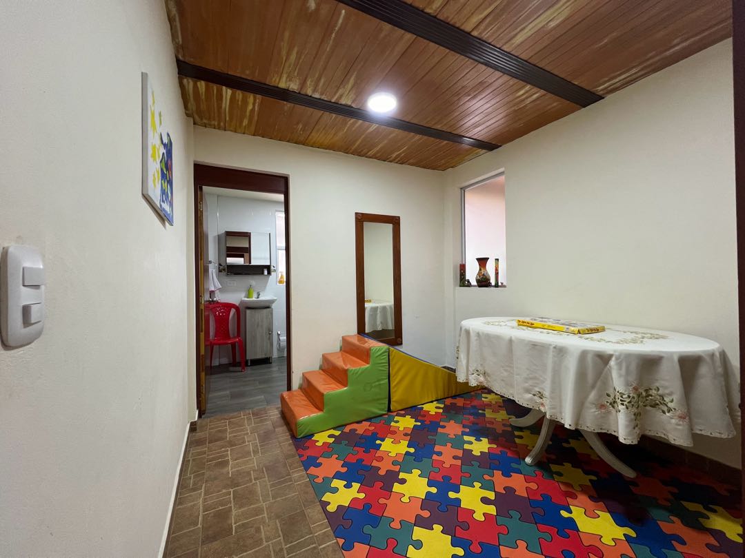 se_vende_se_arrienda_casa_en_t_1714755089-4808_1793.jpeg