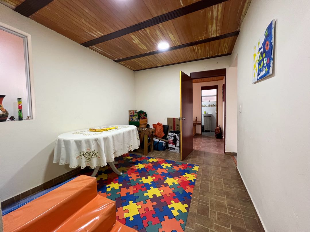 se_vende_se_arrienda_casa_en_t_1714755091-156_4623.jpeg