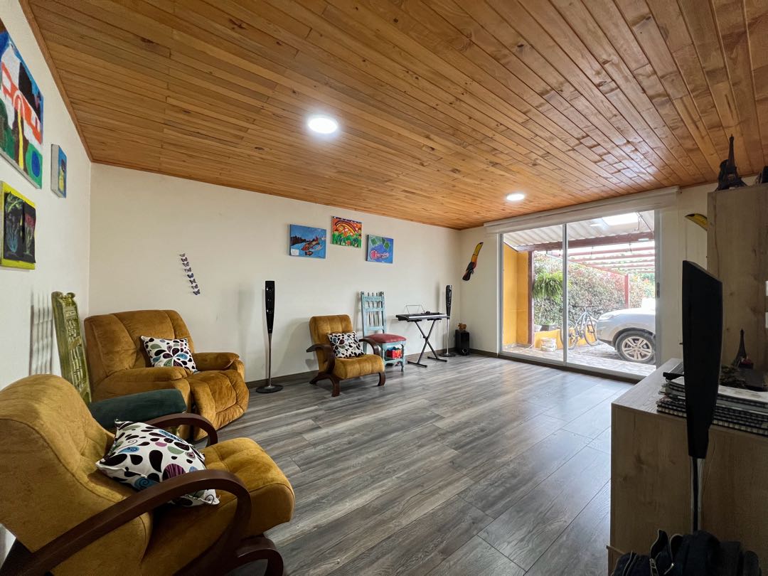 se_vende_se_arrienda_casa_en_t_1714755094-8932_6915.jpeg