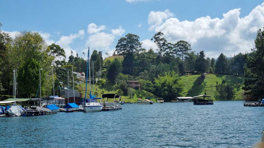 cabaa_en_guatap_el_peol_con_vi_1680146077-9684_5242.jpg