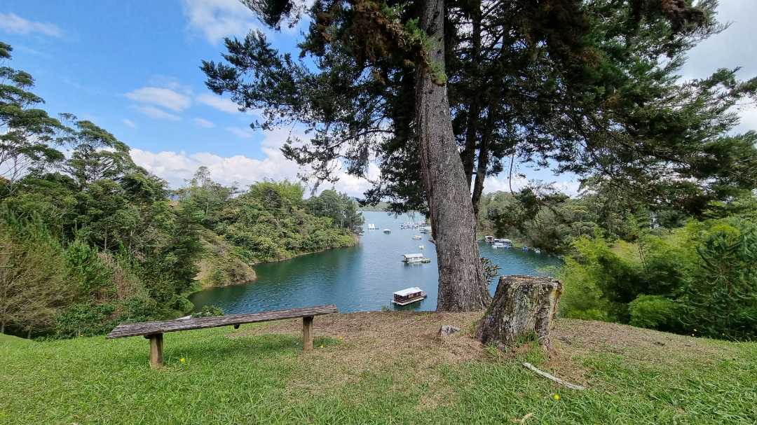 cabaa_en_guatap_el_peol_con_vi_1680146082-6356_3736.jpg