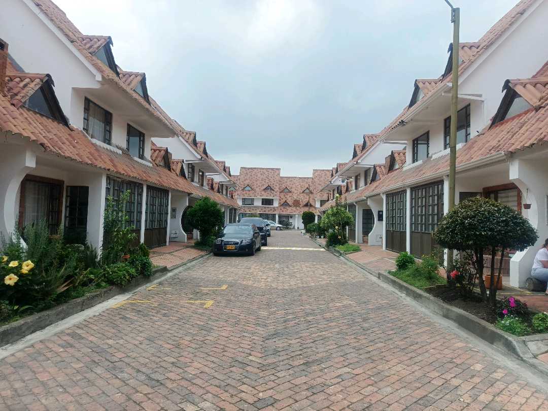 venta_o_arriendo_de_casa_en_co_1741124887-6558_9383.jpeg