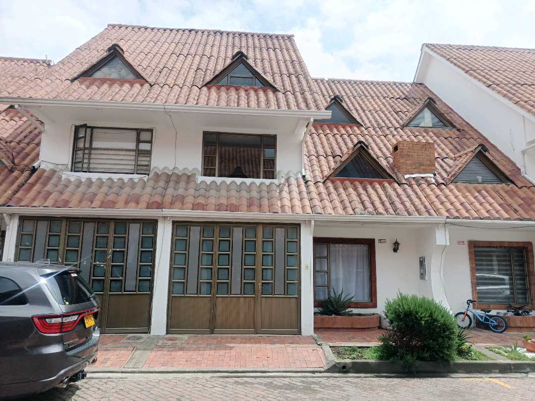 venta_o_arriendo_de_casa_en_co_1741124894-1166_1488.jpeg