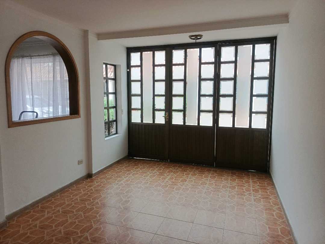 venta_o_arriendo_de_casa_en_co_1741124900-8542_267.jpeg