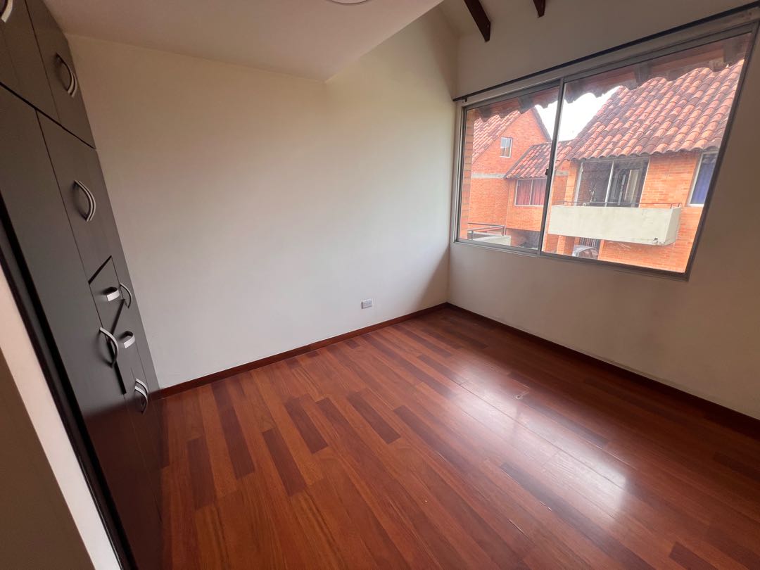 arriendo_casa_en_la_av_sur_per_1744145954-3238_8088.jpeg