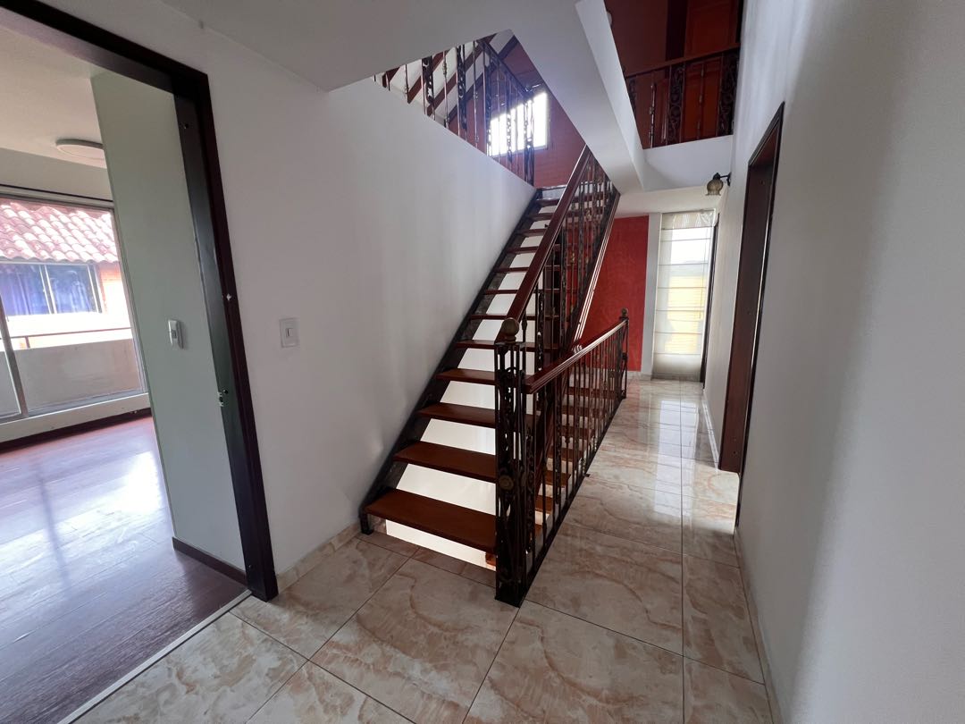arriendo_casa_en_la_av_sur_per_1744145957-7162_1749.jpeg