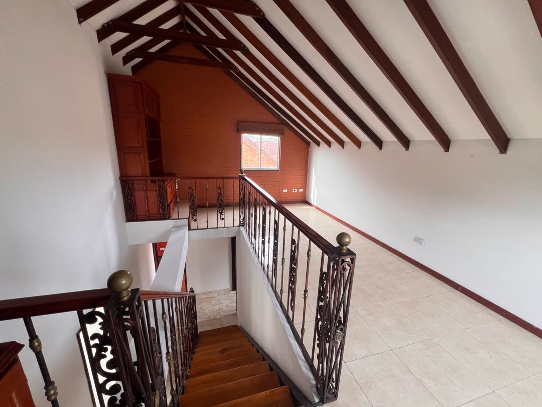arriendo_casa_en_la_av_sur_per_1744145964-7041_2863.jpeg
