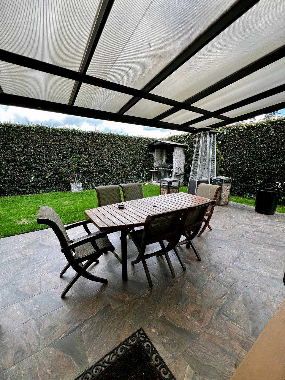 venta_o_arriendo_de_casa_en_ch_1736562504-8843_3734.jpeg